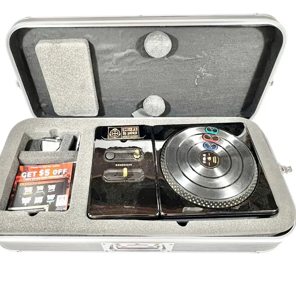 DJ Hero Renegade Edition Wireless Turntable Xbox 360 Hardshell Case Stand